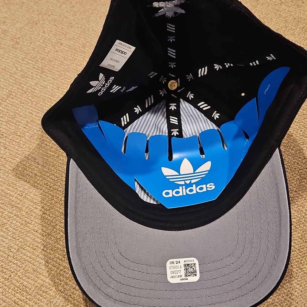 NWT Adidas Originals Relaxed Adjustable Strapback Hat Embroidered Logo OSFA - Picture 5 of 5